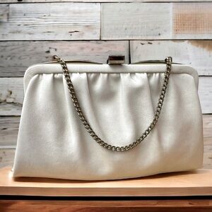 Vintage Beige Ande Handbag, Clutch Handbag w Chain, Vintage Fashion Style